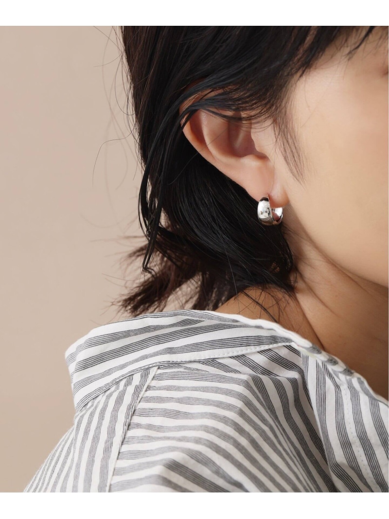 楽天市場】三日月フープピアスWG K10(両耳) Lilas スピックアンド