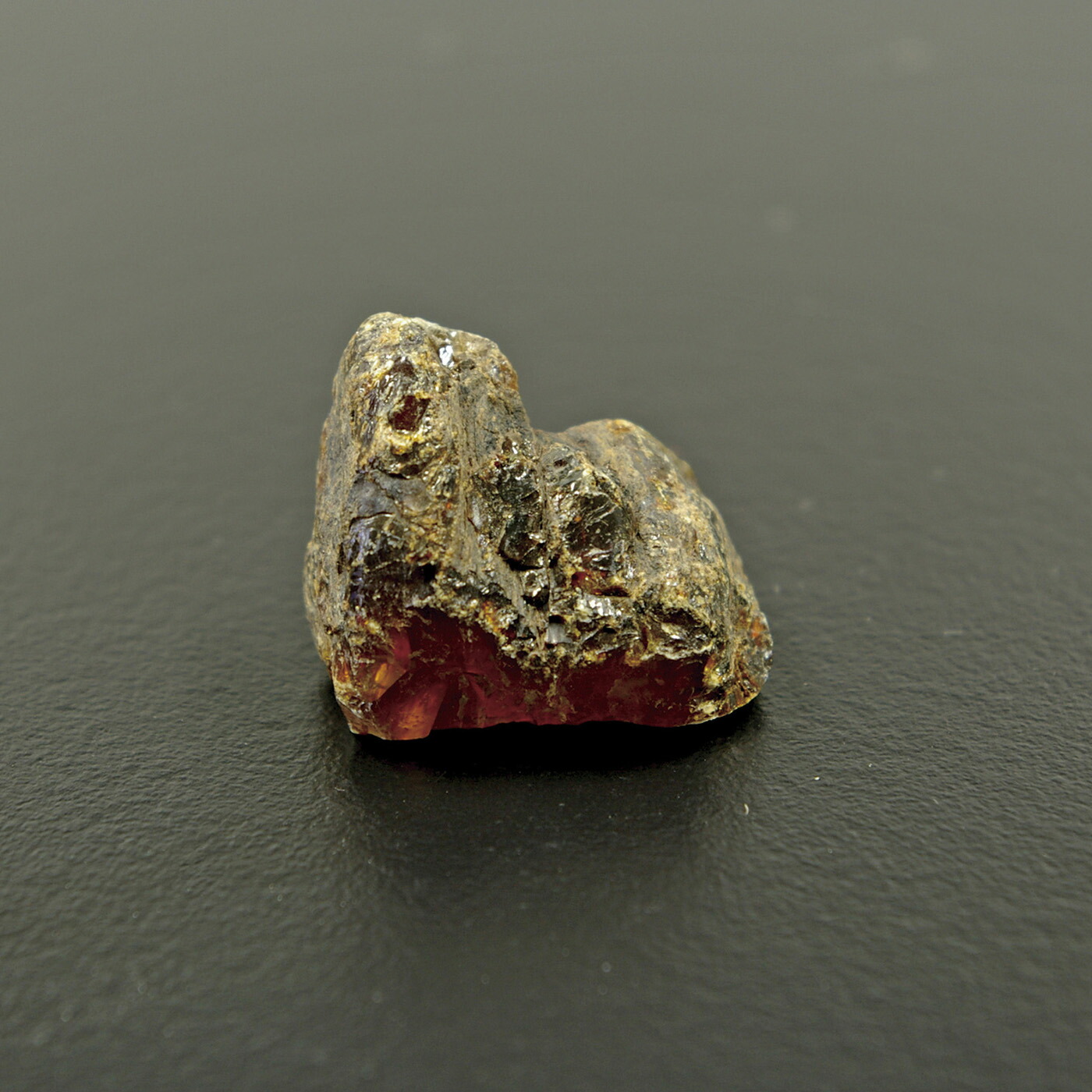 楽天市場】蛍光 鉱物セット 光る石の不思議な世界 岩石標本 ブラック