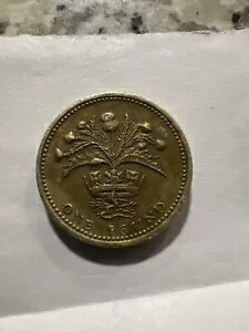 楽天市場】1984 エリザベス 2 世 1 ポンド コイン イギリス VF