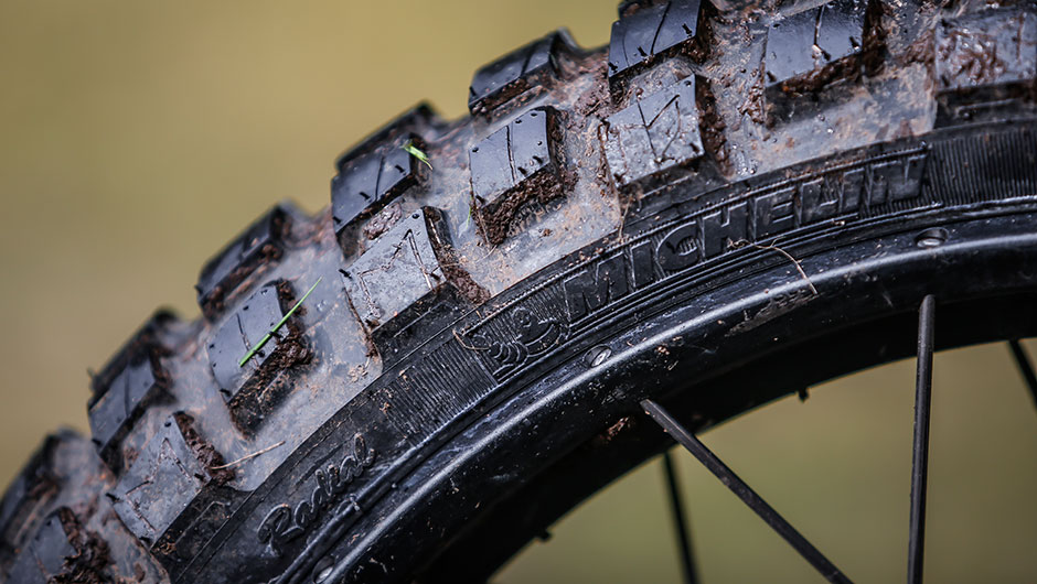 楽天市場】MICHELIN ミシュラン ANAKEE WILD【120/80-18 M/C 62S TT