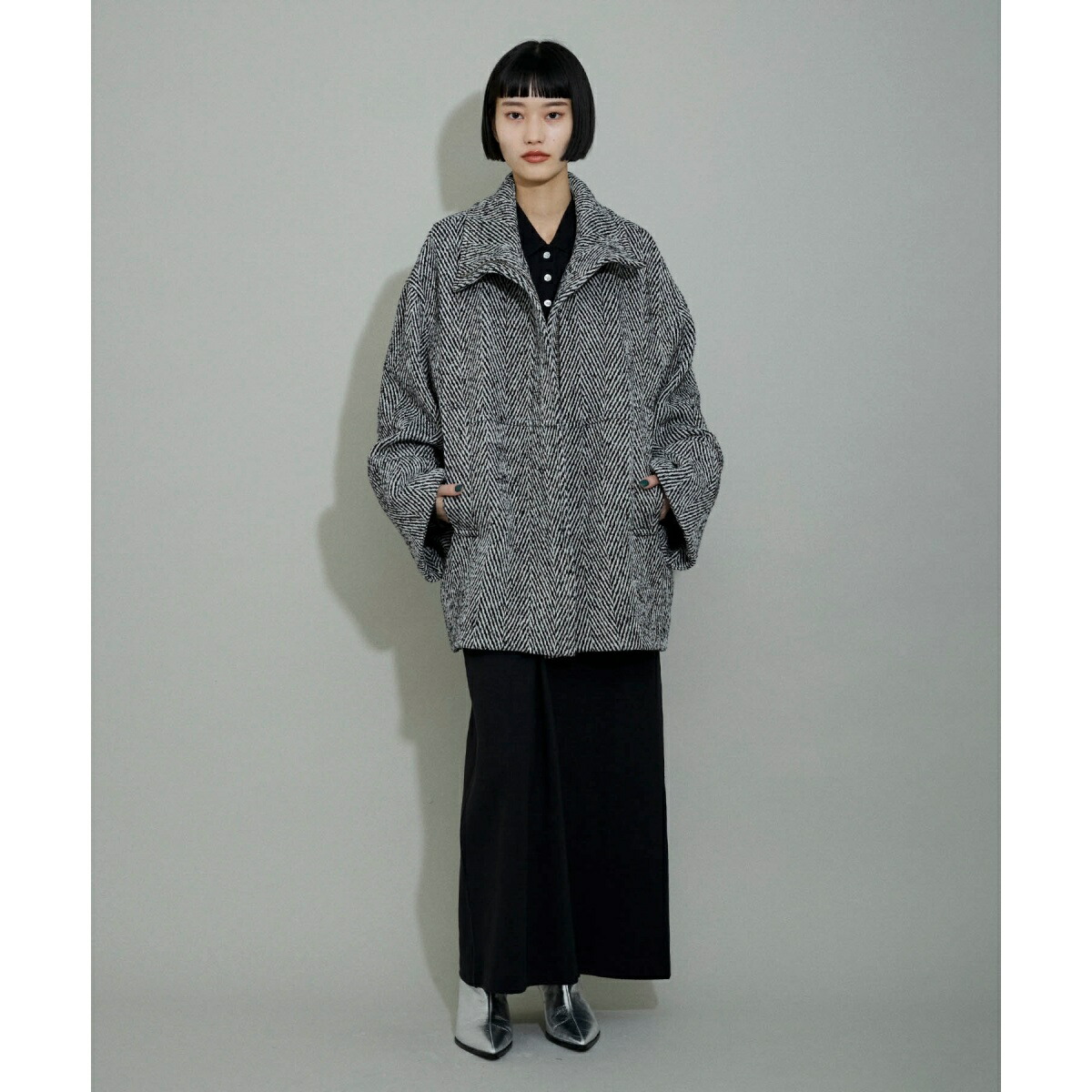 楽天市場】【WEB限定】スタンドカラーコクーンミドルコート