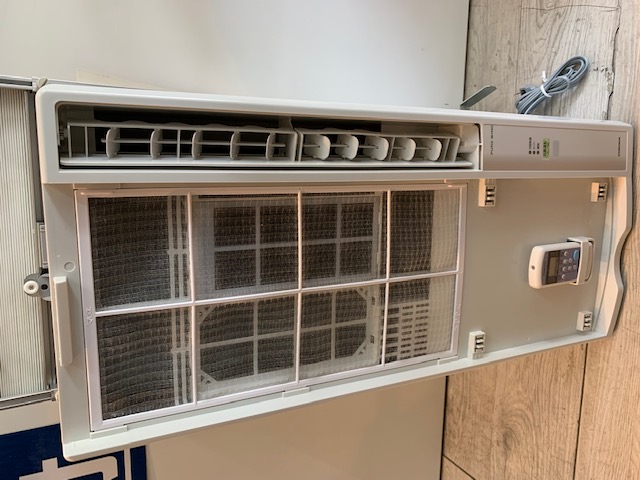 コロナルームエアコン(ウインドタイプ) CWーF1621 2021年製 ◇ コロナ