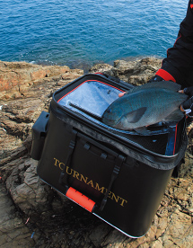 ダイワ：DF-3104トーナメントバリアテック(R)枕付サイバーフロートベスト