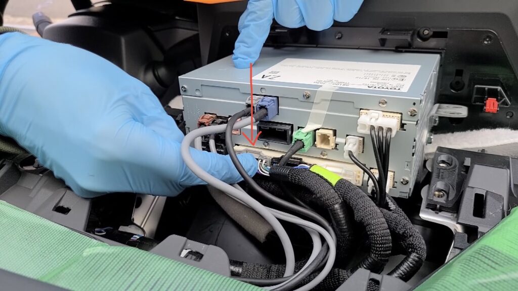 60系プリウス】TVキャンセラー「ミエーテレ」取り付け方法│ノアノア90