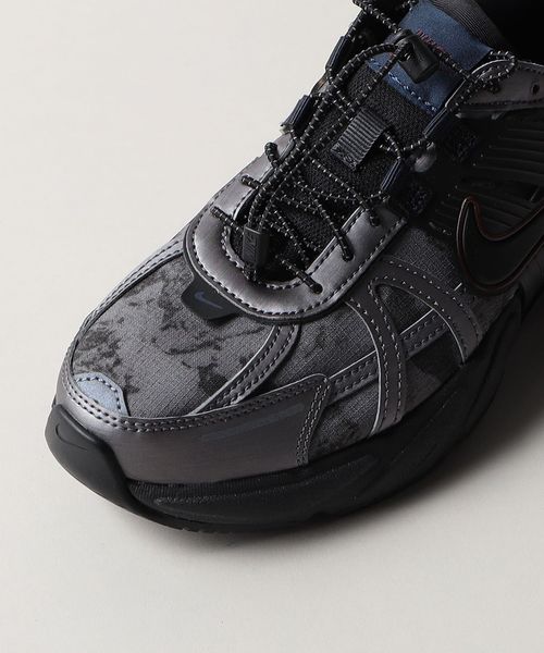 NIKE＞V2K RUN