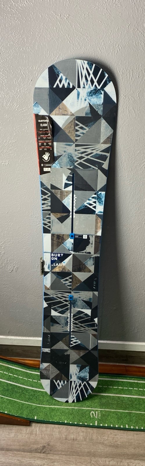 Burton Clash 160 Snowboard New Display Model | Mercari