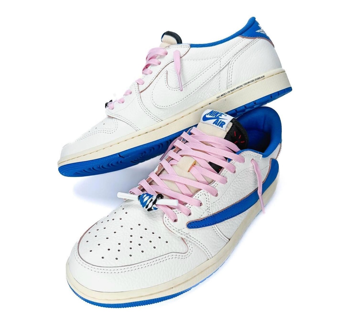 Travis Scott x Nike x FRAGMENT Air Jordan 1 Low OG SP “Sail