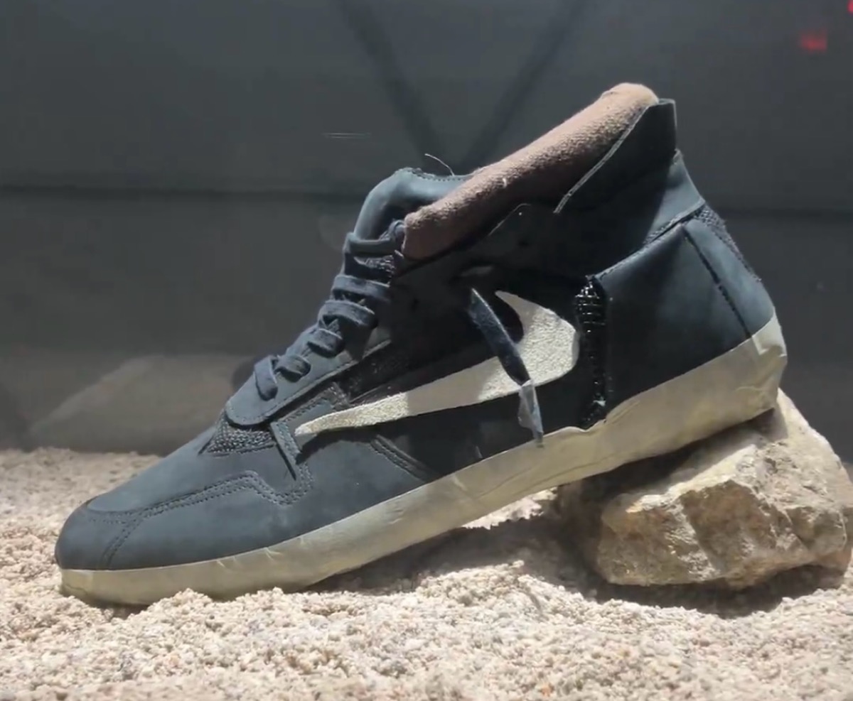 Travis Scott × Nike Jordan Jumpman Jack SP OPT 3 “Dark Mocha”が