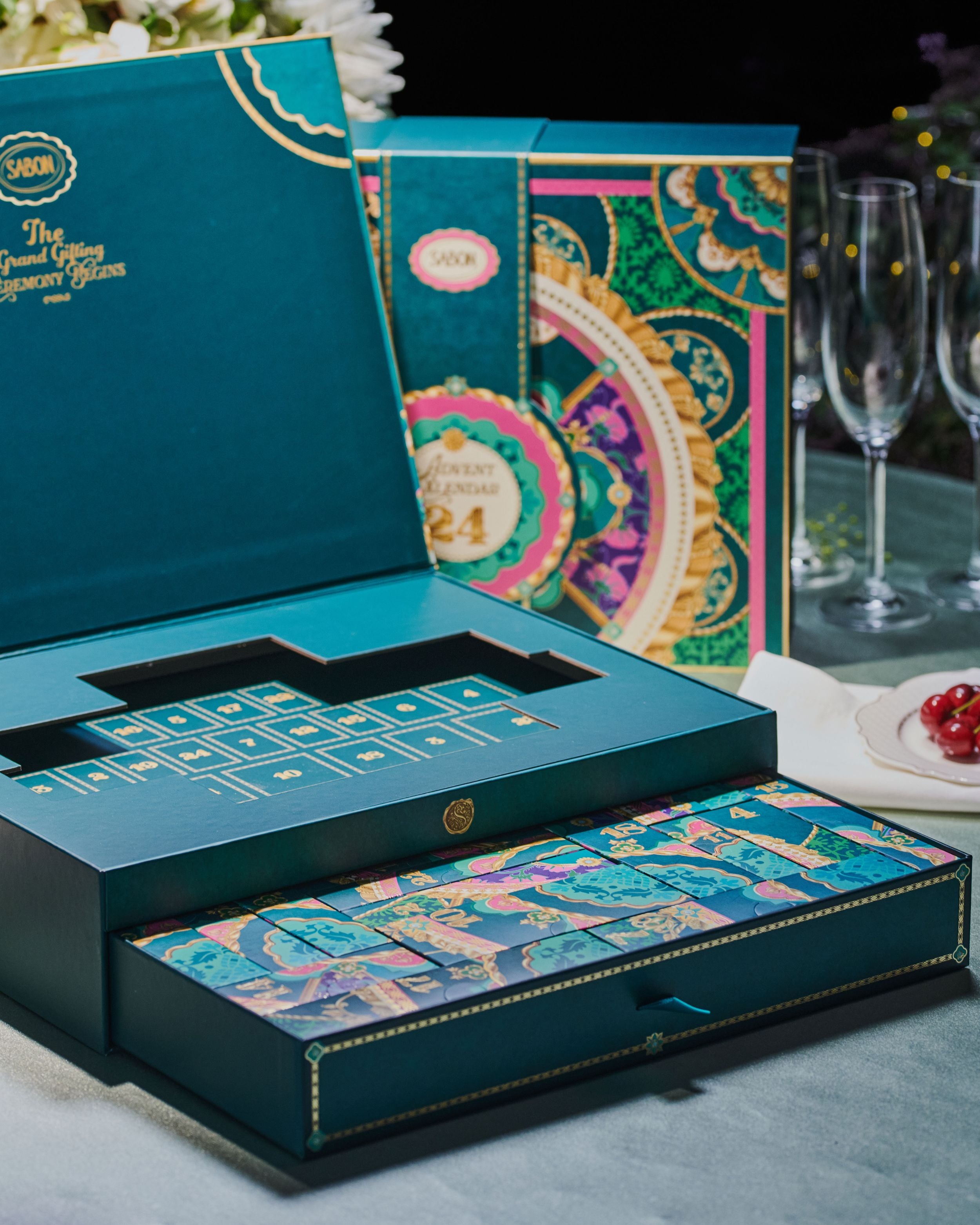 Advent Calendar Majestic Gala 24 Day – SABON