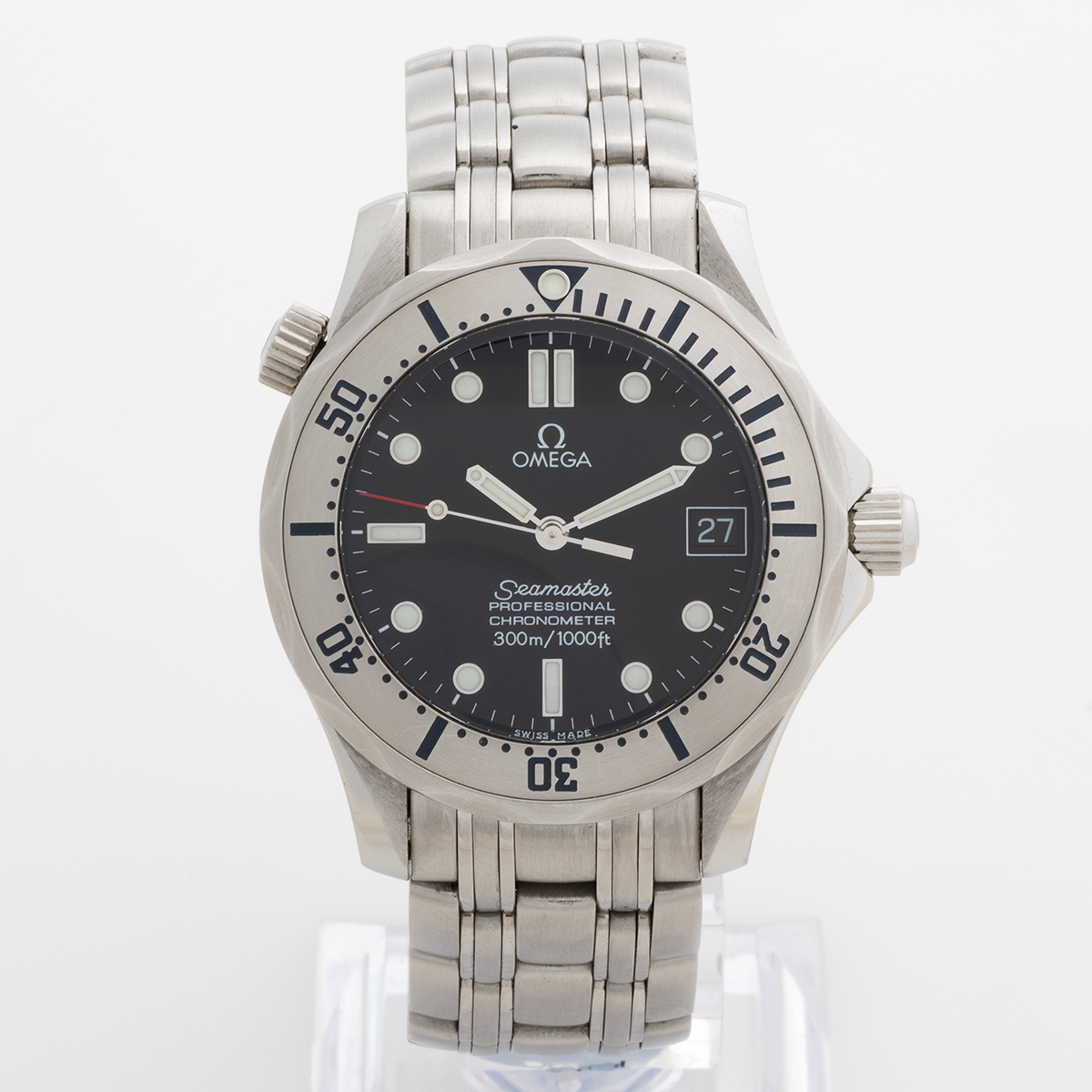 Omega-Seamaster-mid-size-all-