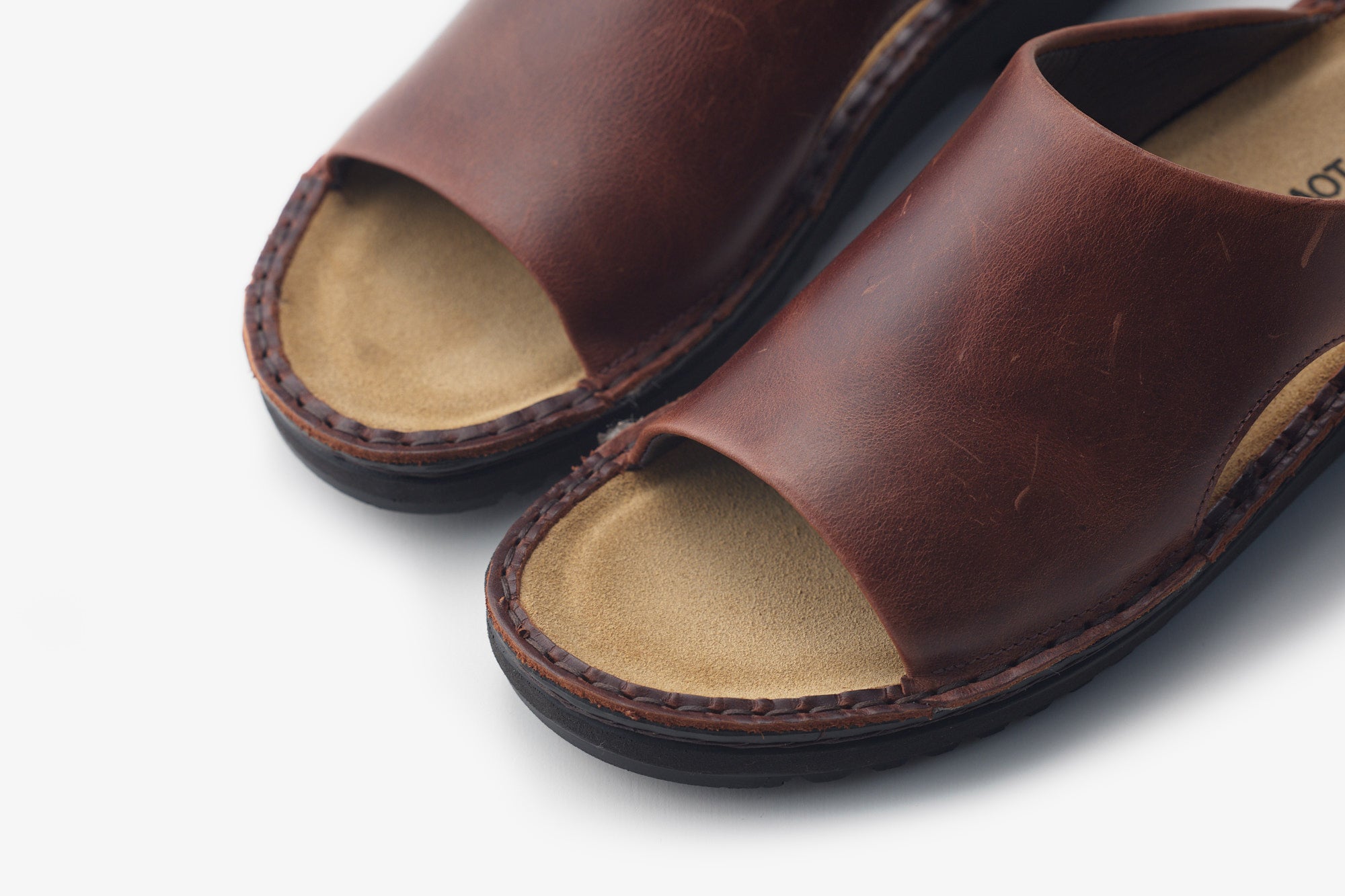 CECILIAシシリア｜NAOT（ナオト）- パンと日用品の店 わざわざ