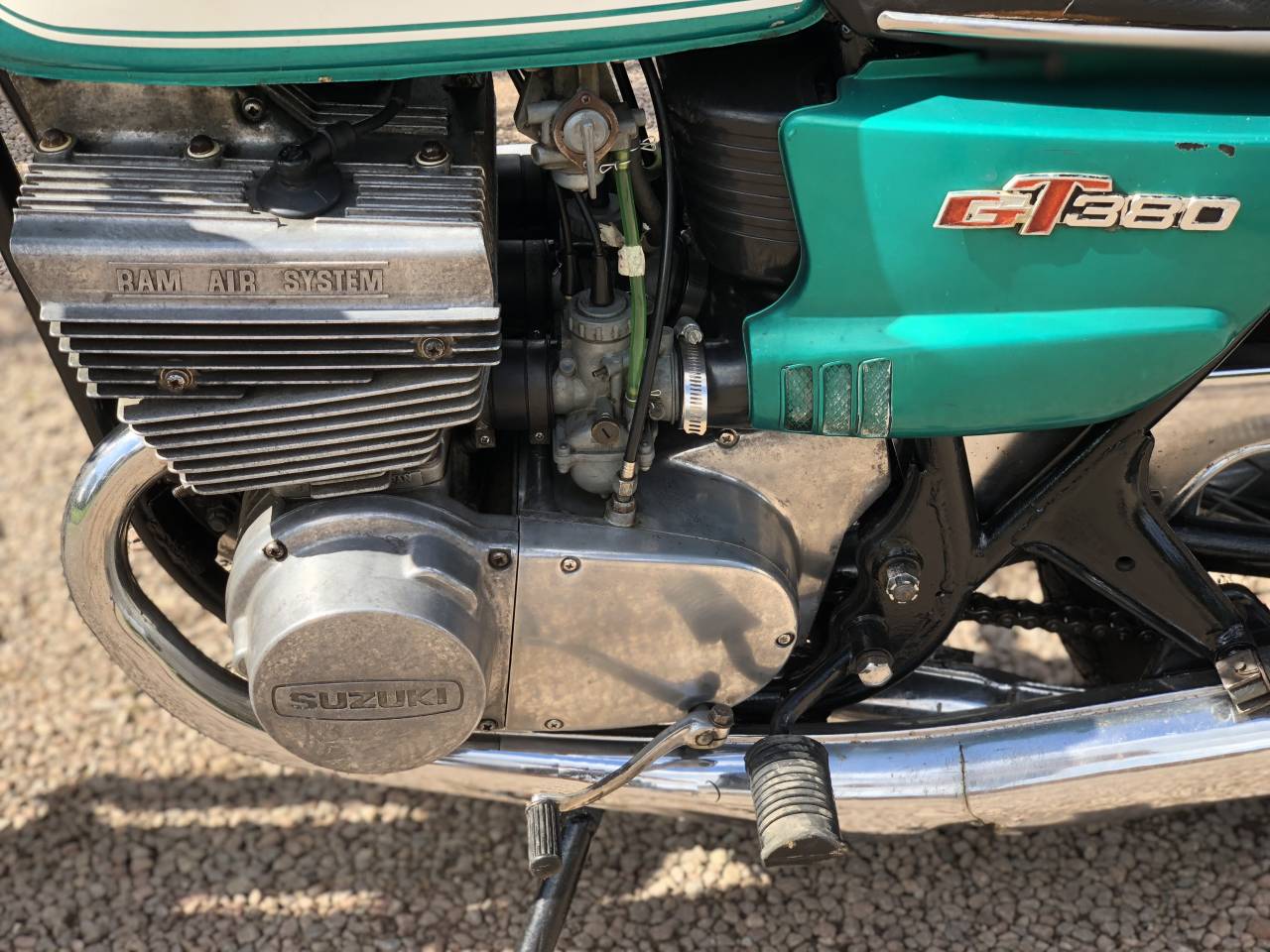 スズキGT380 1972 – We Sell Classic Bikes