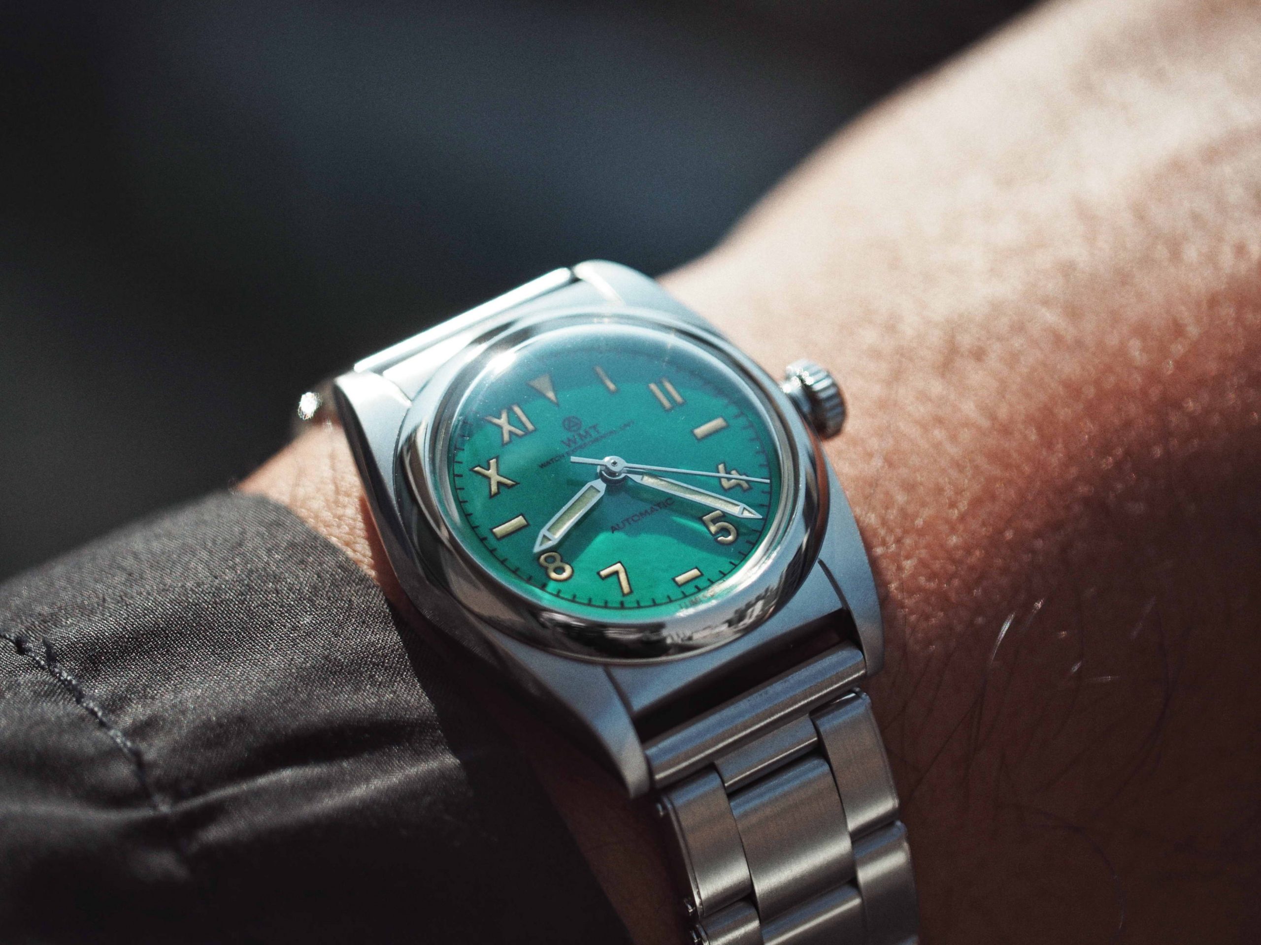 W15 - 9912 / Ocean Green Dial / Metal Bracelet - WMTWatch