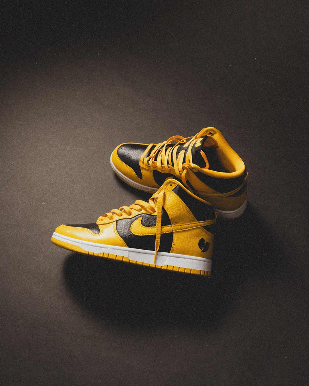 Celebrating the Legacy: The Nike Dunk Hi Retro »Wu-Tang« 2024