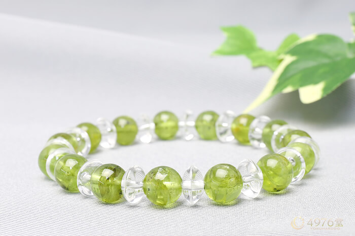 ペリドット ブレスレット 水晶ボタン交互 ｜ 天然石通販の4976堂