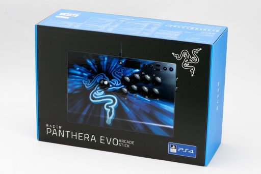 Razerの新作アーケードスティック「Panthera Evo」レビュー。機能性と