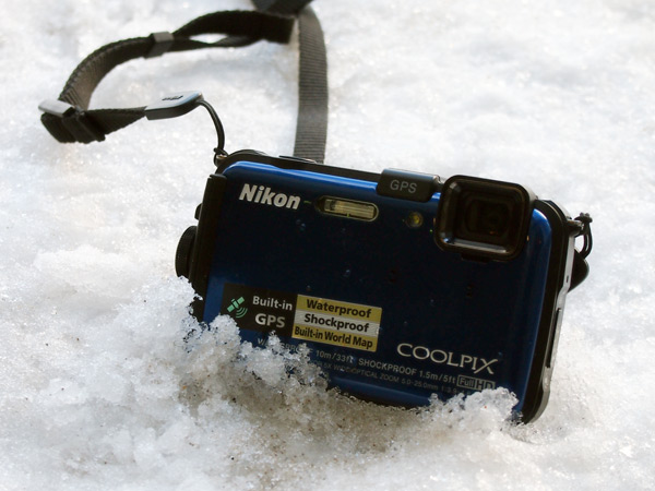Hands on with the Nikon Coolpix AW100 - CNET