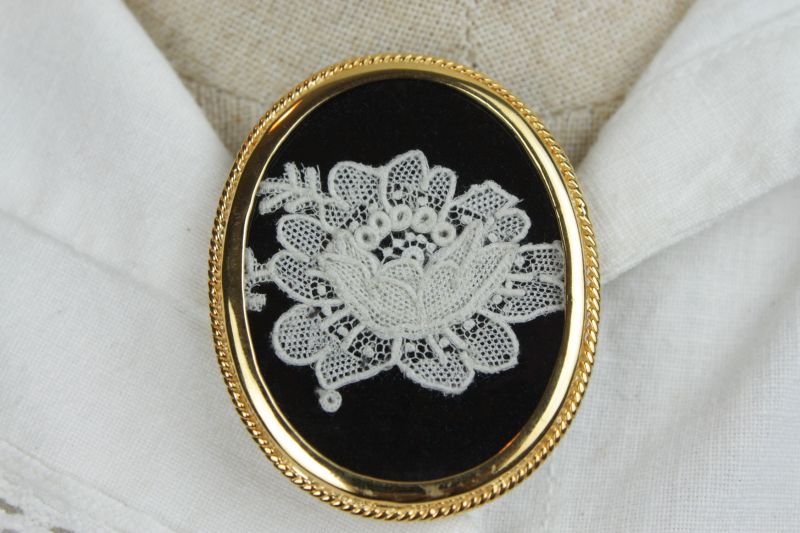 アンティーク ベルギーレース ブローチ(鑑定書付き） Ma-42 北欧雑貨と
