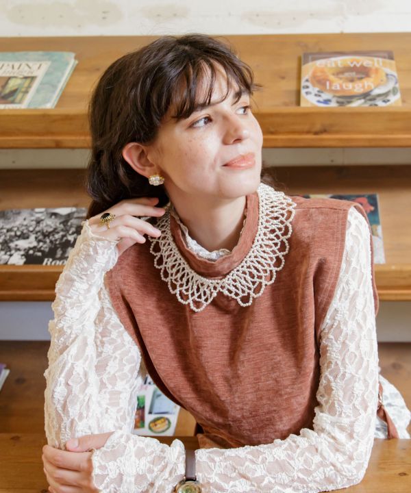 Fromチェコ】パールブーケピアス(BLACK): 『欧州航路』