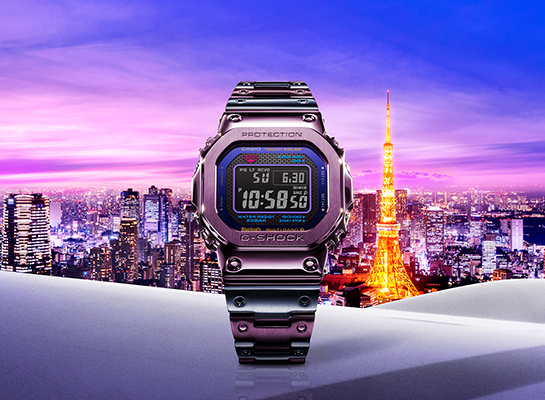 パープルとブルーのバイカラーが映えるメタル“G-SHOCK” | 2021年