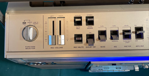 Hitachi TRK-8190HC Boombox - 1980