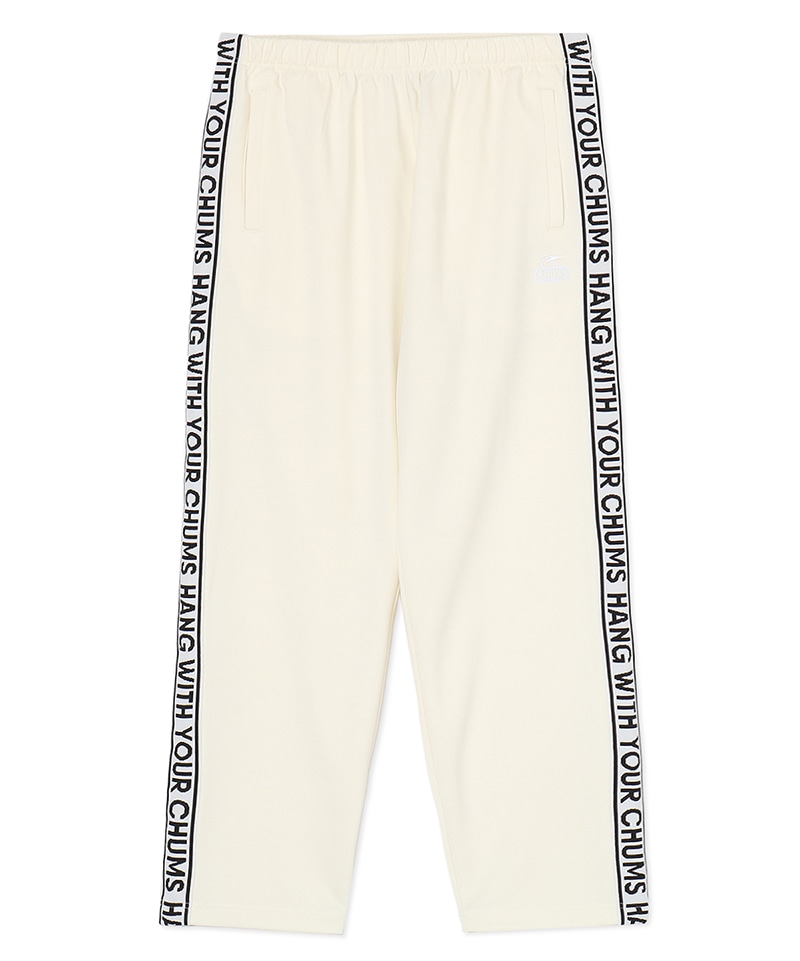 新作・新色ボトムスが登場！シンプルなデザインから柄物まで多彩な