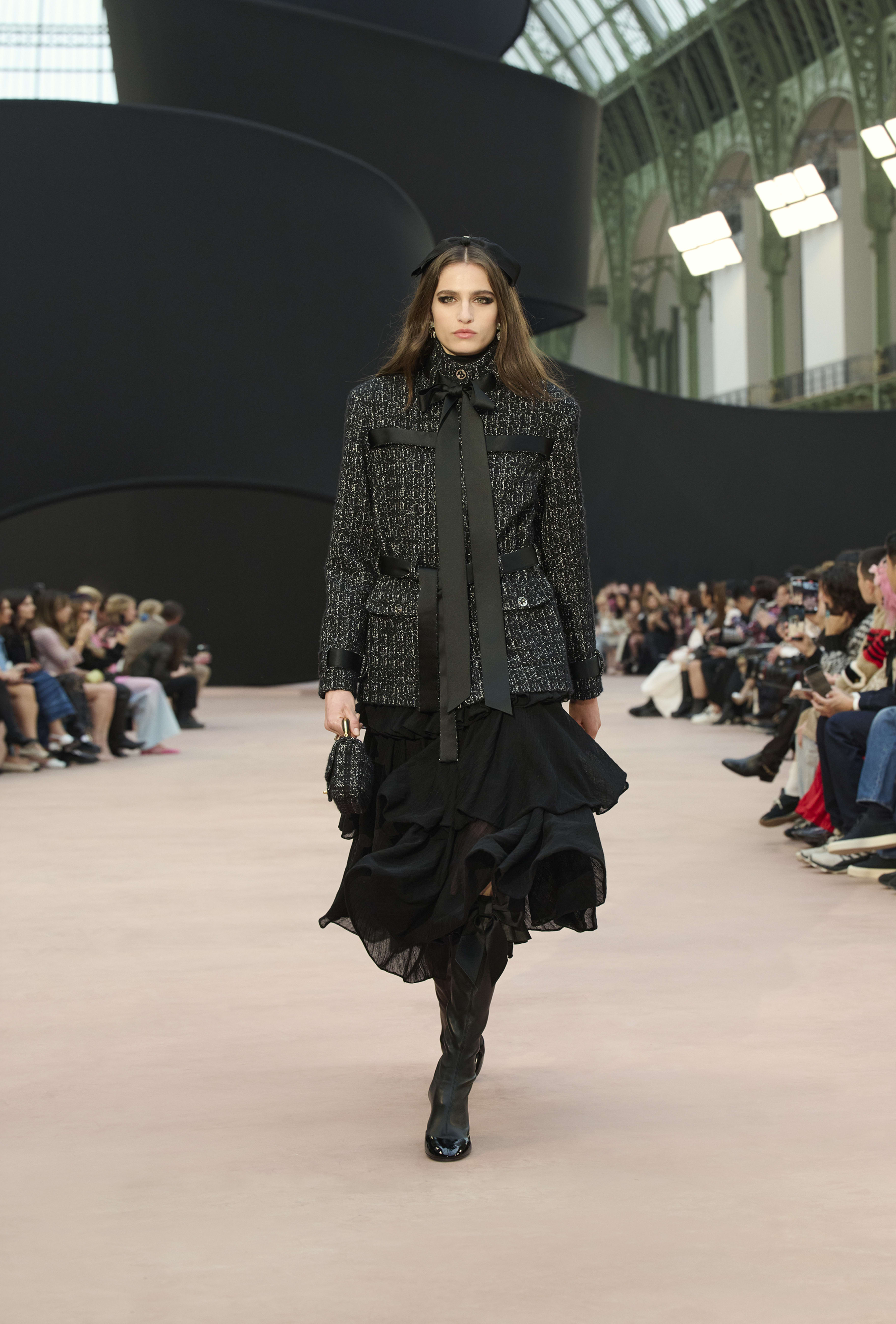 ヘアバンド - ミックス ファイバー、シルク & メタル、ブラック