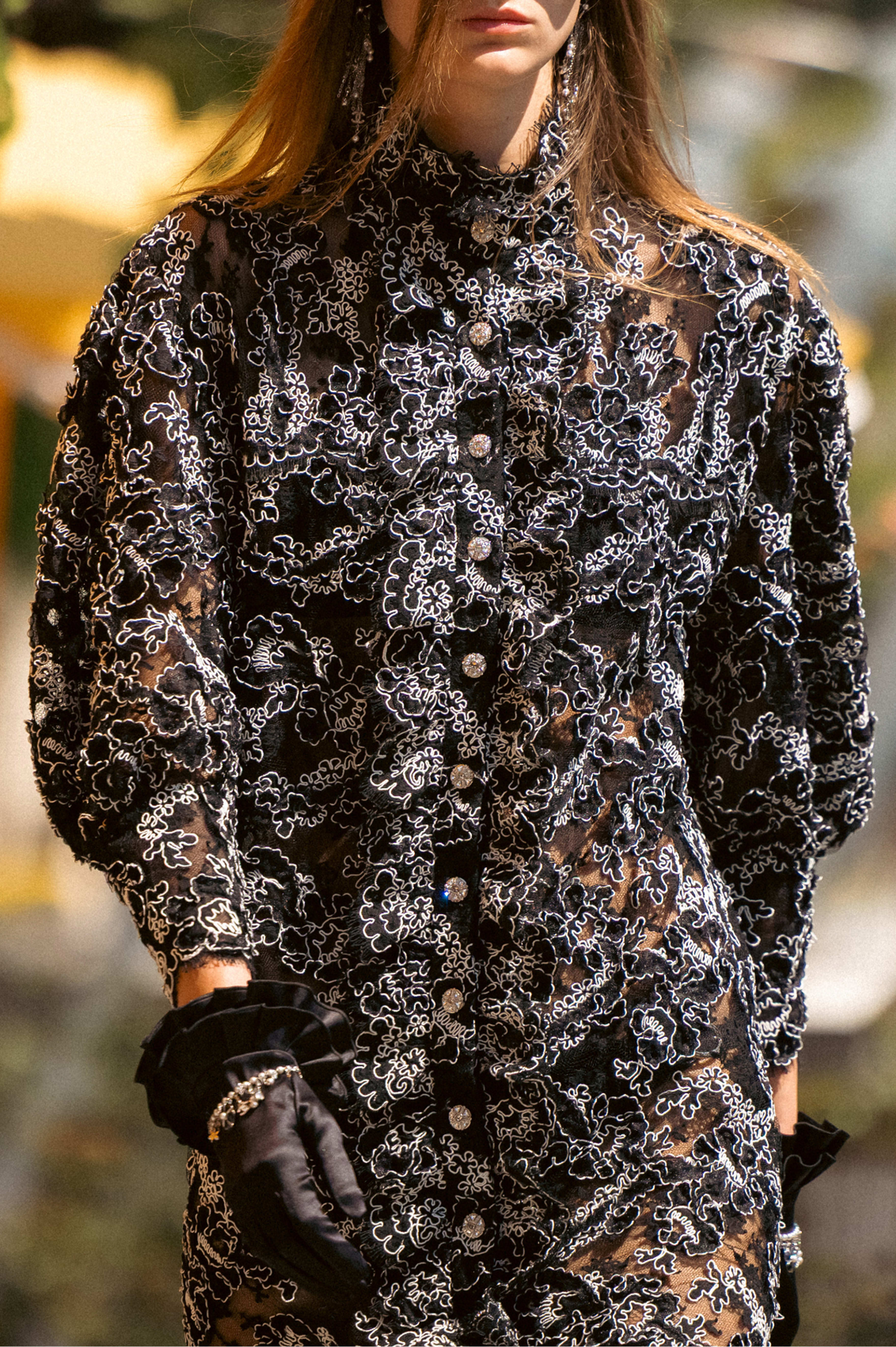 ドレス - エンブロイダリー レース、ブラック & ホワイト