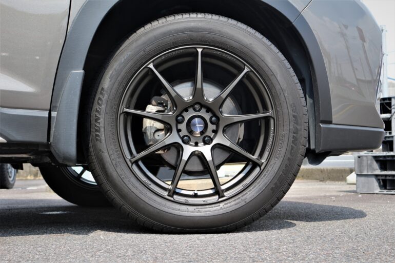 新型フォレスター】最速カスタム！！絶賛展示中のウェッズホイールで