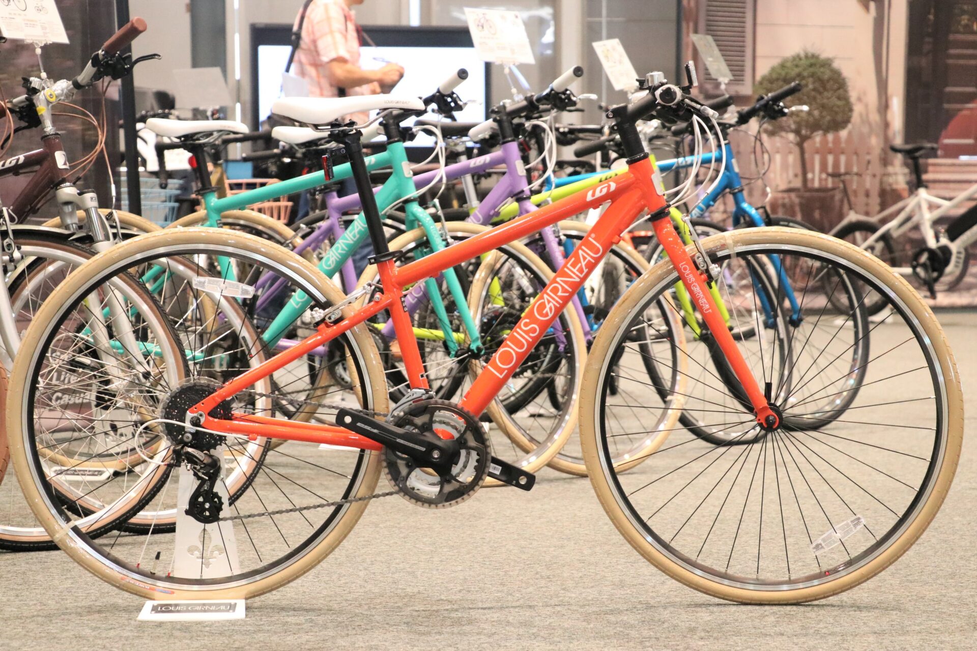 展示会で見てきた！人気クロスバイク！CHASSE（シャッセ）後継モデル