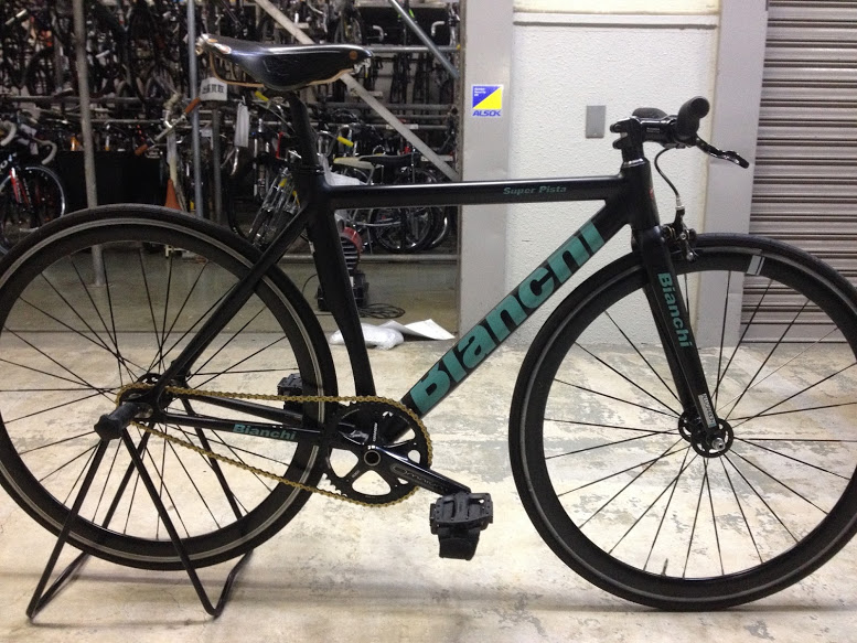スーパーピスタ買取｜ビアンキのロードバイク買取のサイパラ