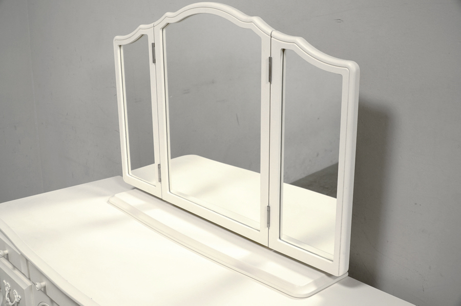 Laura Ashley(ローラアシュレイ) 高価買取-アドア東京-世田谷区