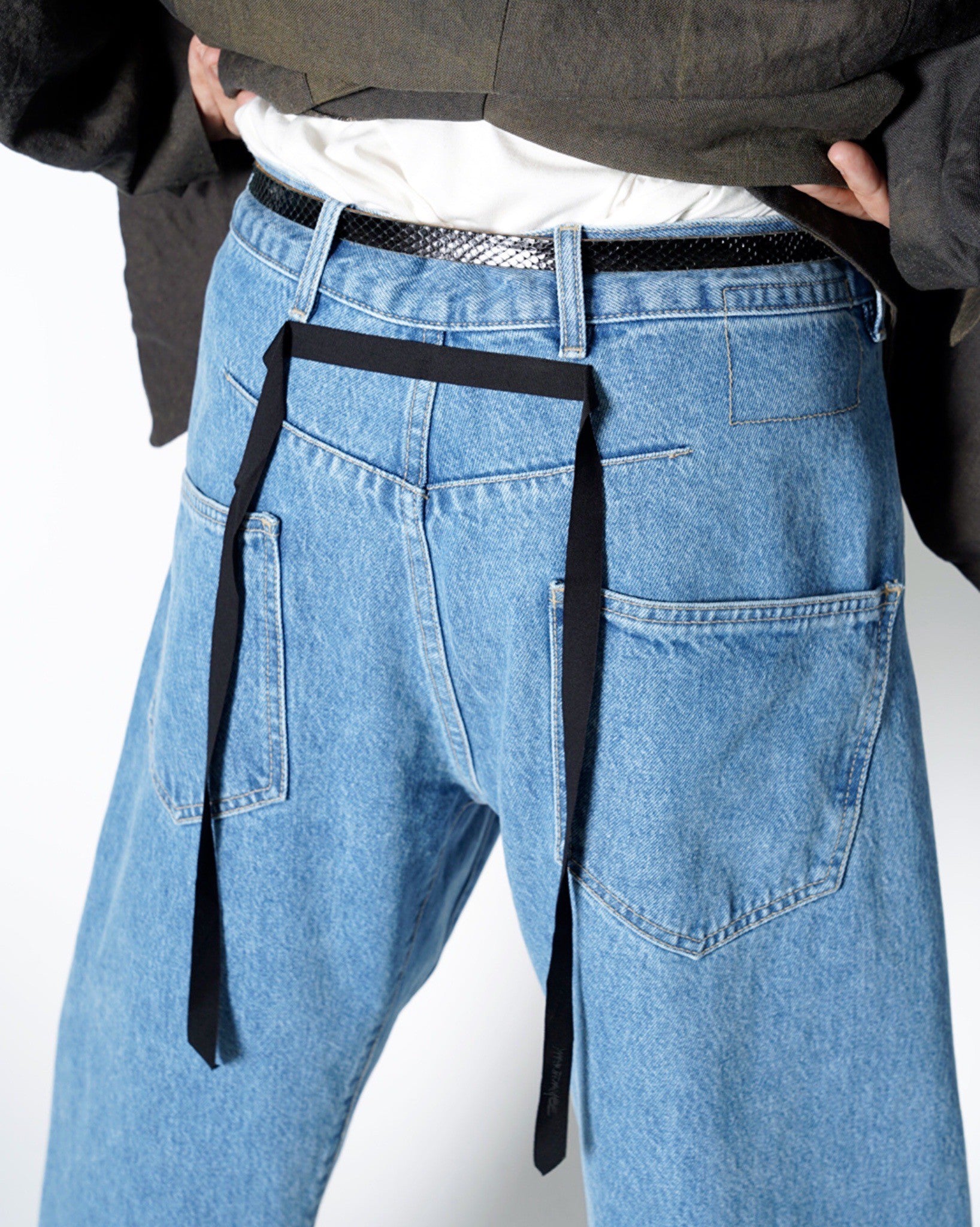 MARINA YEE(マリナイー)-