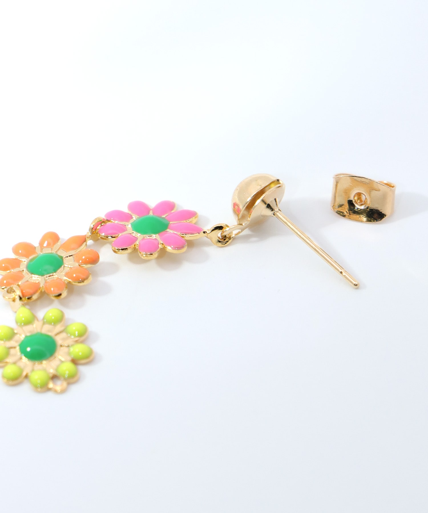 カラフルフラワーピアス | AND ON JIONE STORE（アンドオン）ジオン