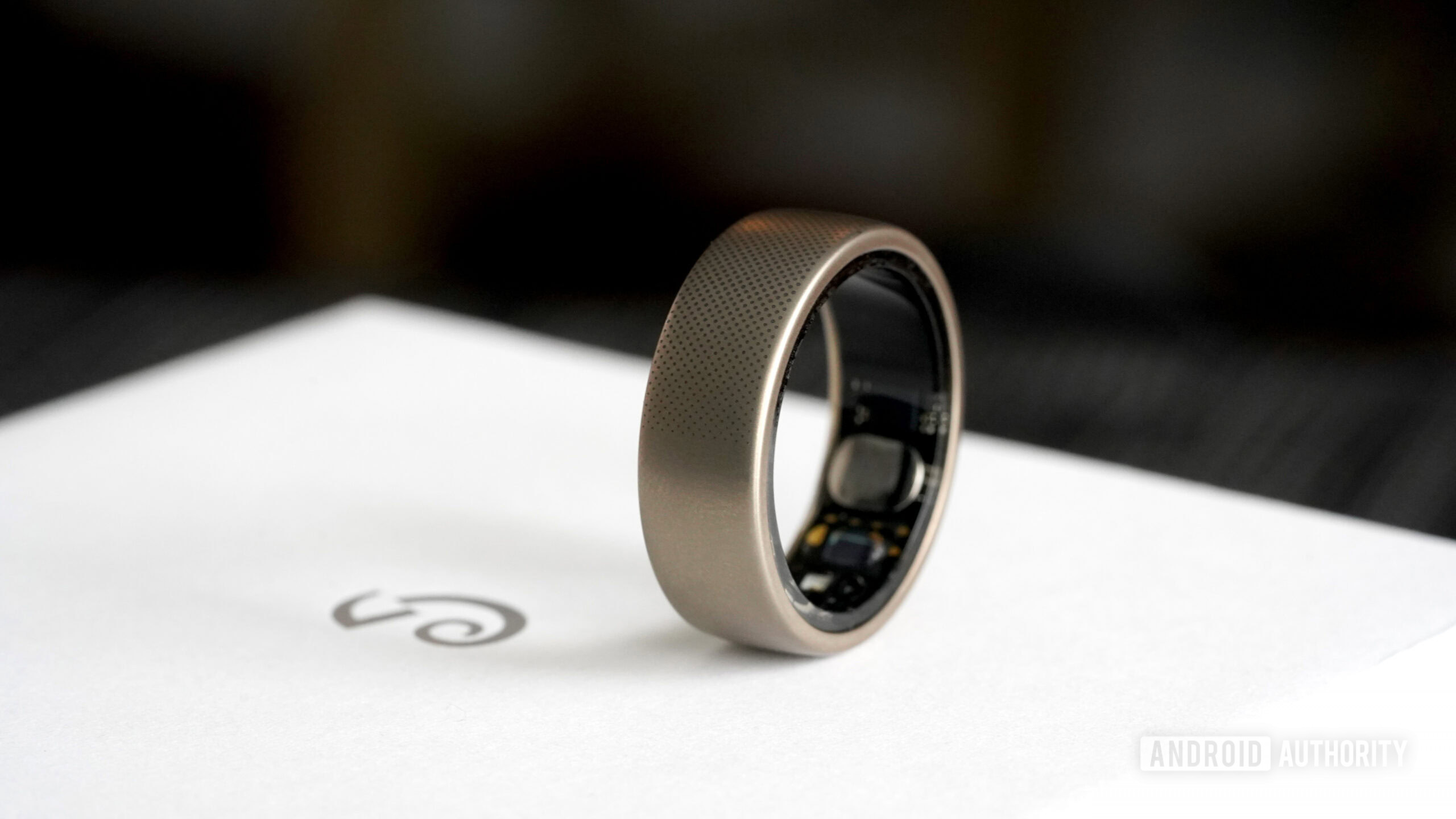 Amazfit Helio Ring review: A nice smart ring that I can't wear