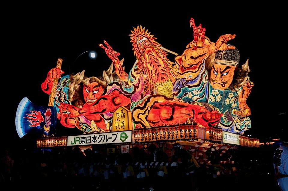 2025年版！【青森ねぶた祭】見どころは色鮮やかなねぶたとハネト