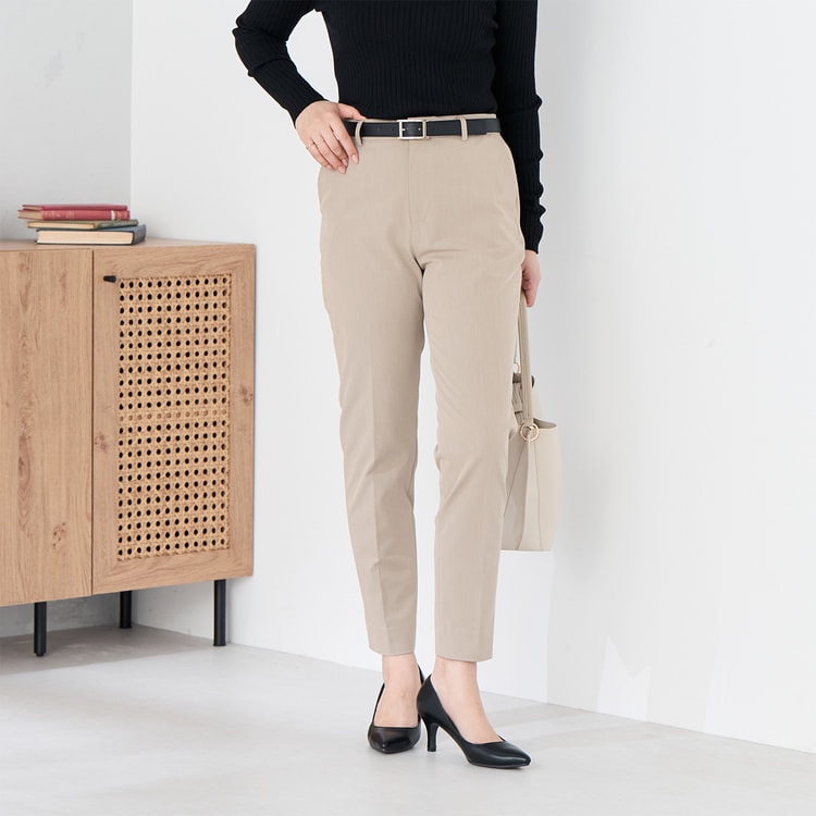 ライトストレッチ クロップドパンツ ベージュ セットアップ着用可