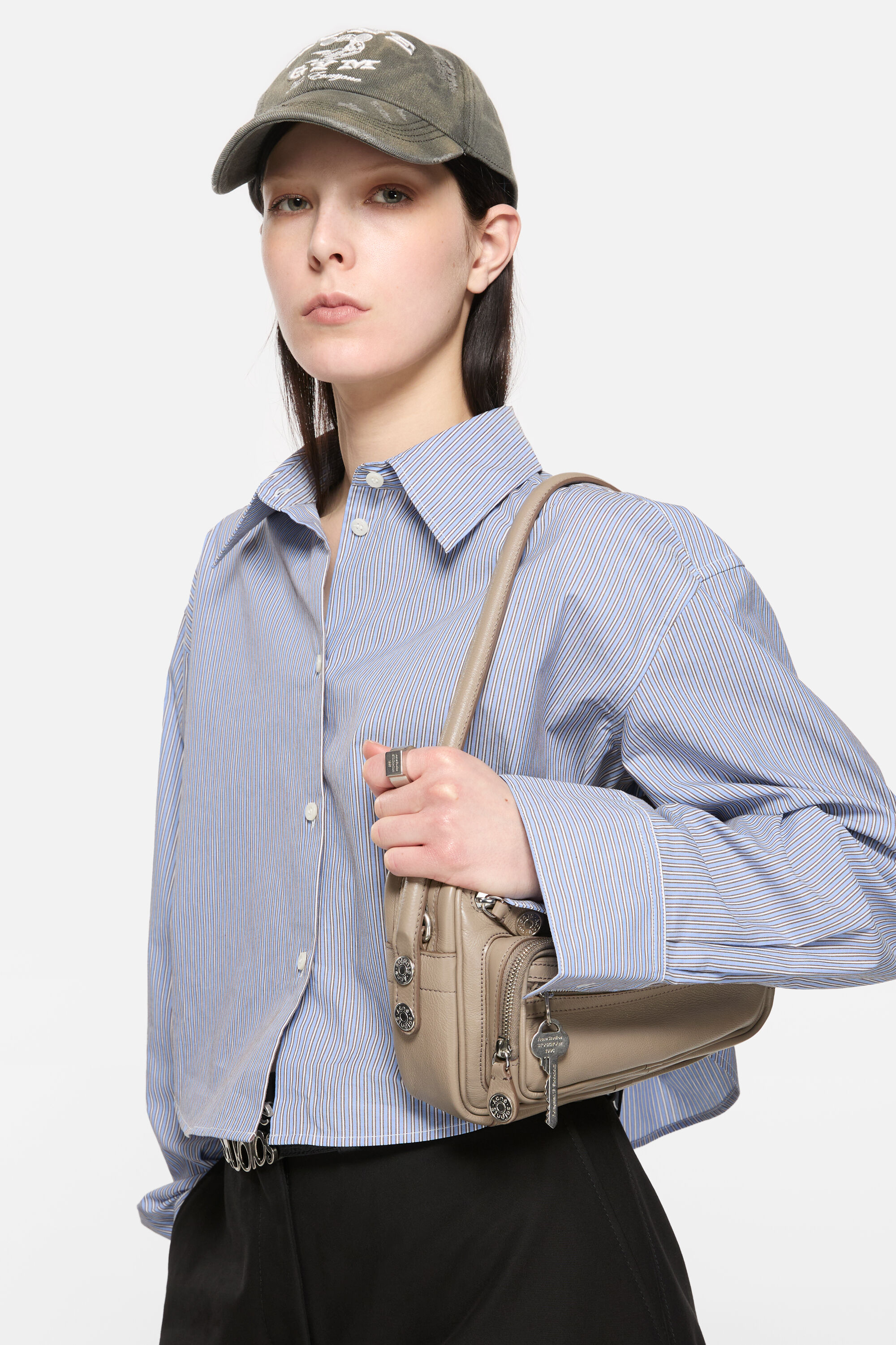 Acne Studios - エングレーブロゴ入りシグネットリング - シルバー