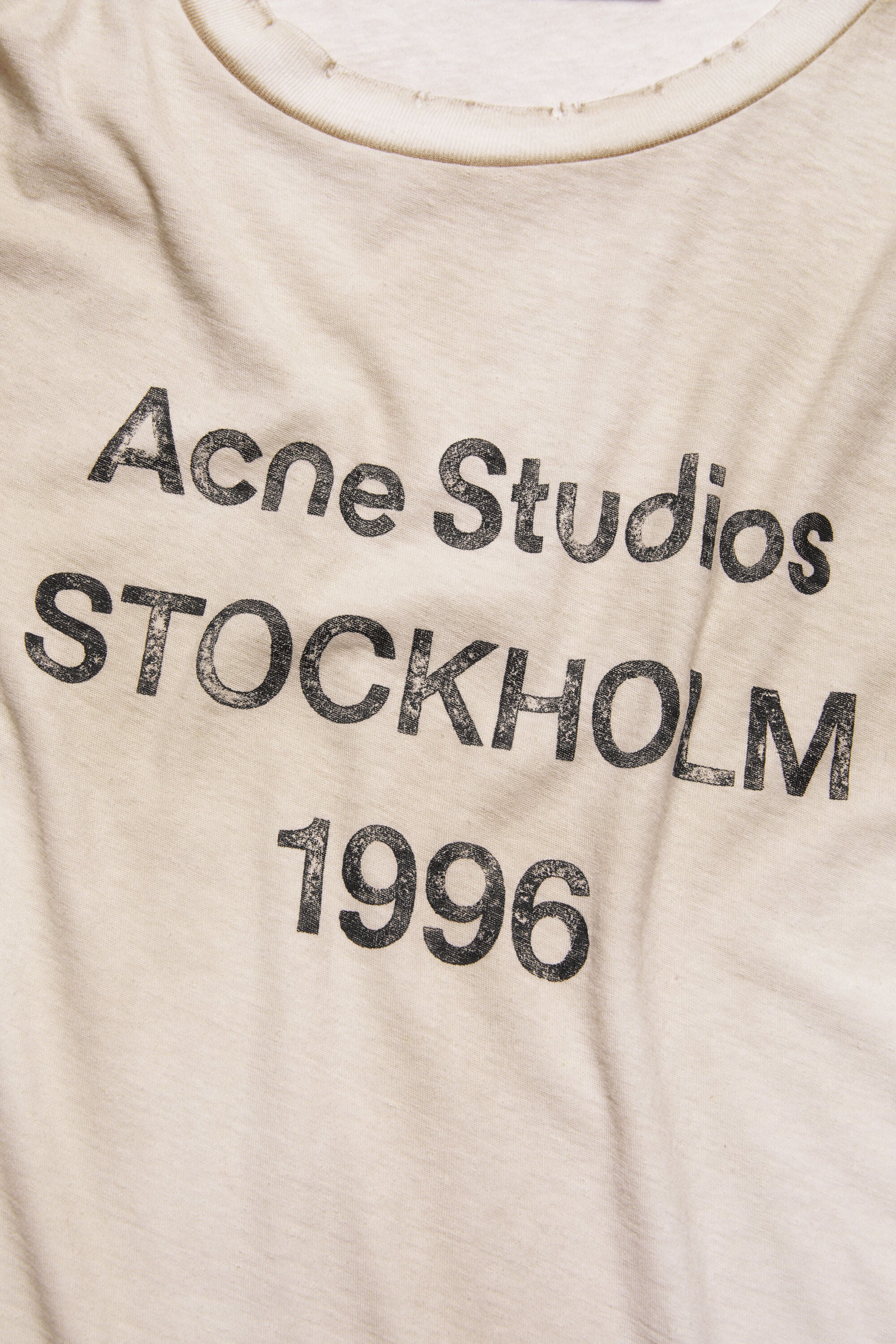 Acne Studios - Logo t-shirt - Relaxed fit - Dusty white