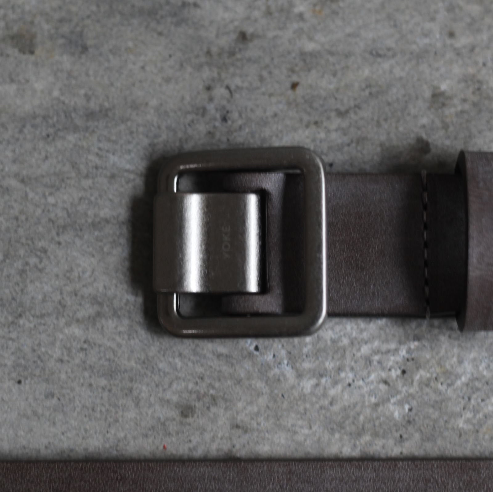 YOKE - 【残りわずか】Narrow Leather Belt(BROWN) | ACRMTSM ONLINE STORE