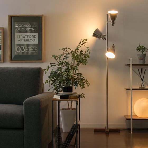 3灯スタンドライト manis〔マニス〕 | 家具・インテリア通販 【公式