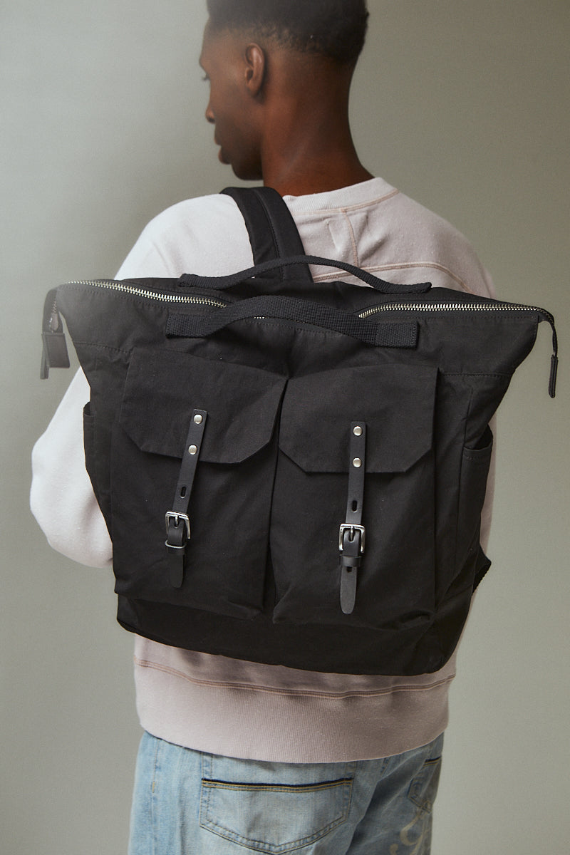 Frank Large Waxed Cotton Rucksack in Black – Ally Capellino