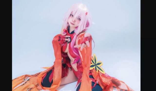 セクシーな赤のボディスーツ！ pon、『ギルティクラウン』楪いのりの