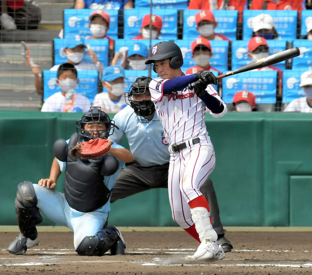 下関国際が決勝進出、しぶとい打撃光る 近江・山田は七回途中で降板