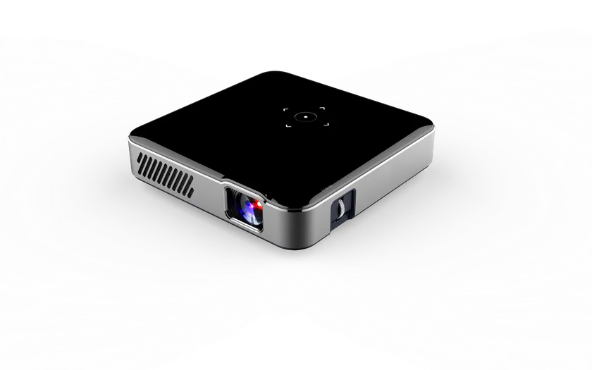 日本最軽量！長時間稼働バッテリー搭載の フルHDプロジェクター