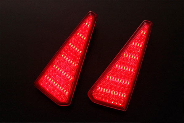 ノア・ヴォクシー80系(Si・ZSグレード)用LEDリフレクター REVIER