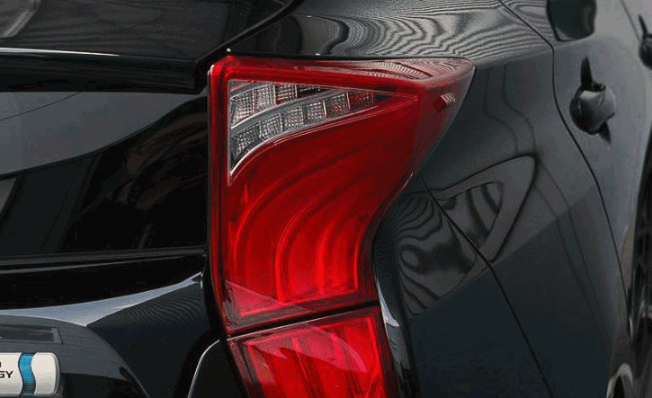 プリウス50系前期用ジュエルLEDテール VALENTI(ヴァレンティ)｜PRIUS