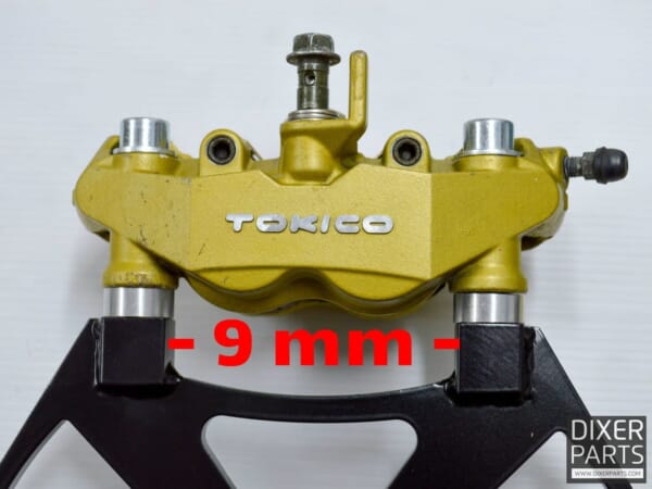 ZX-6R (05-18)用 DIXER PARTS トリプルキャリパーブラケット｜AxxL