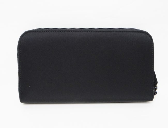 PRADA プラダ ナイロン ラウンドファスナー長財布 三角プレート