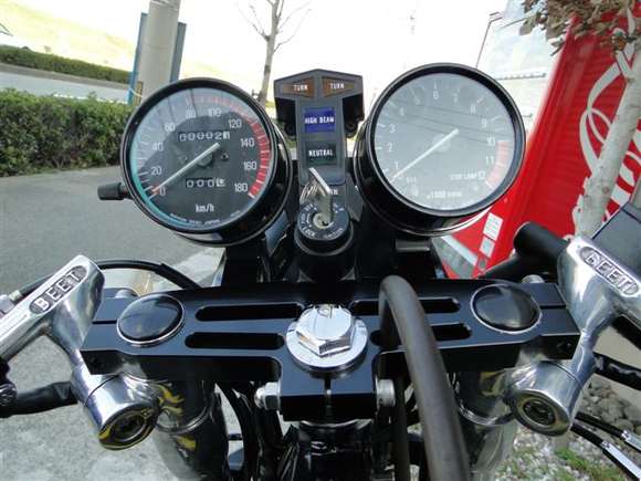 メーターアップ用ブラケット カスタムバイク・カスタムパーツ、旧車